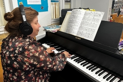 03 Let the music play at your local library 03 Let the music play at your local library