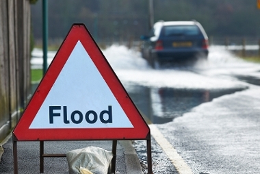 14 Flood warning sign